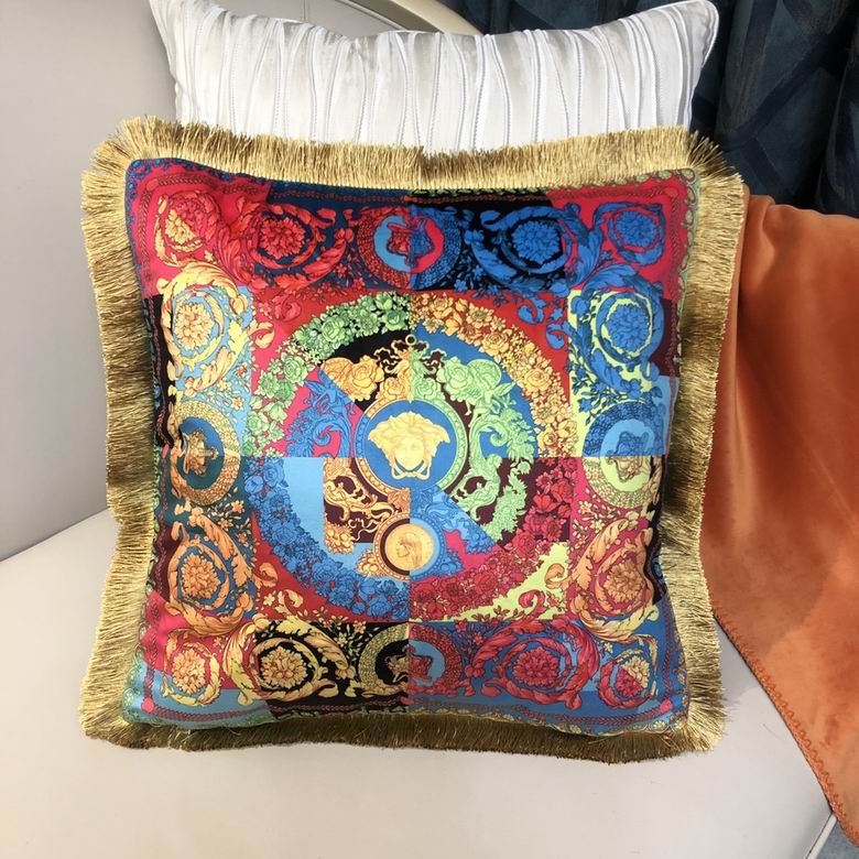 New Cushion 45X45cm 0316